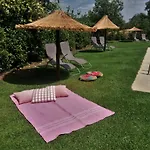 Glamping Hills