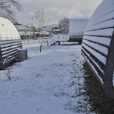 Luxusní stan Glamping Hills