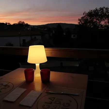 Luxussátor Glamping Hills