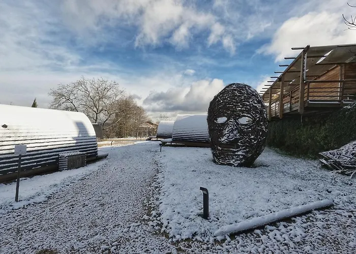 Glamping Hills Luxusní stan Santa Comba de Rossas