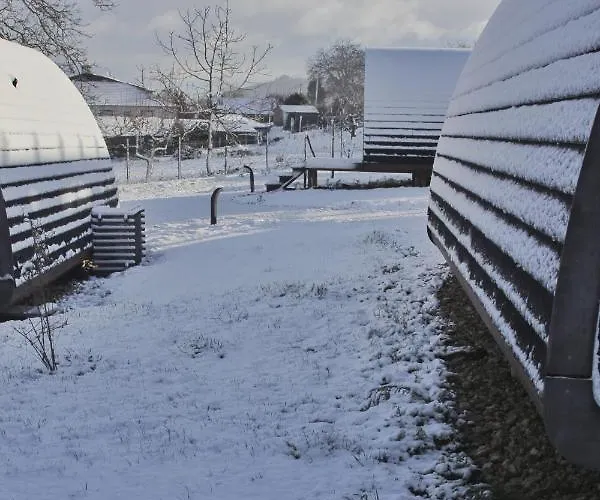 Luxusní stan Glamping Hills
