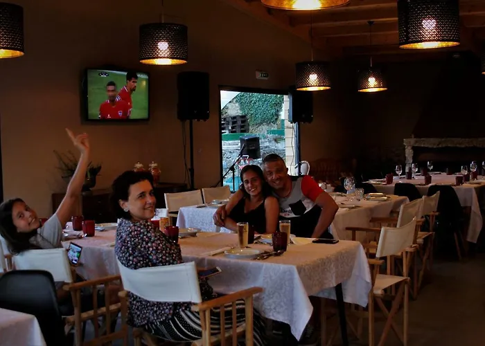 Glamping Hills Luxusní stan Santa Comba de Rossas